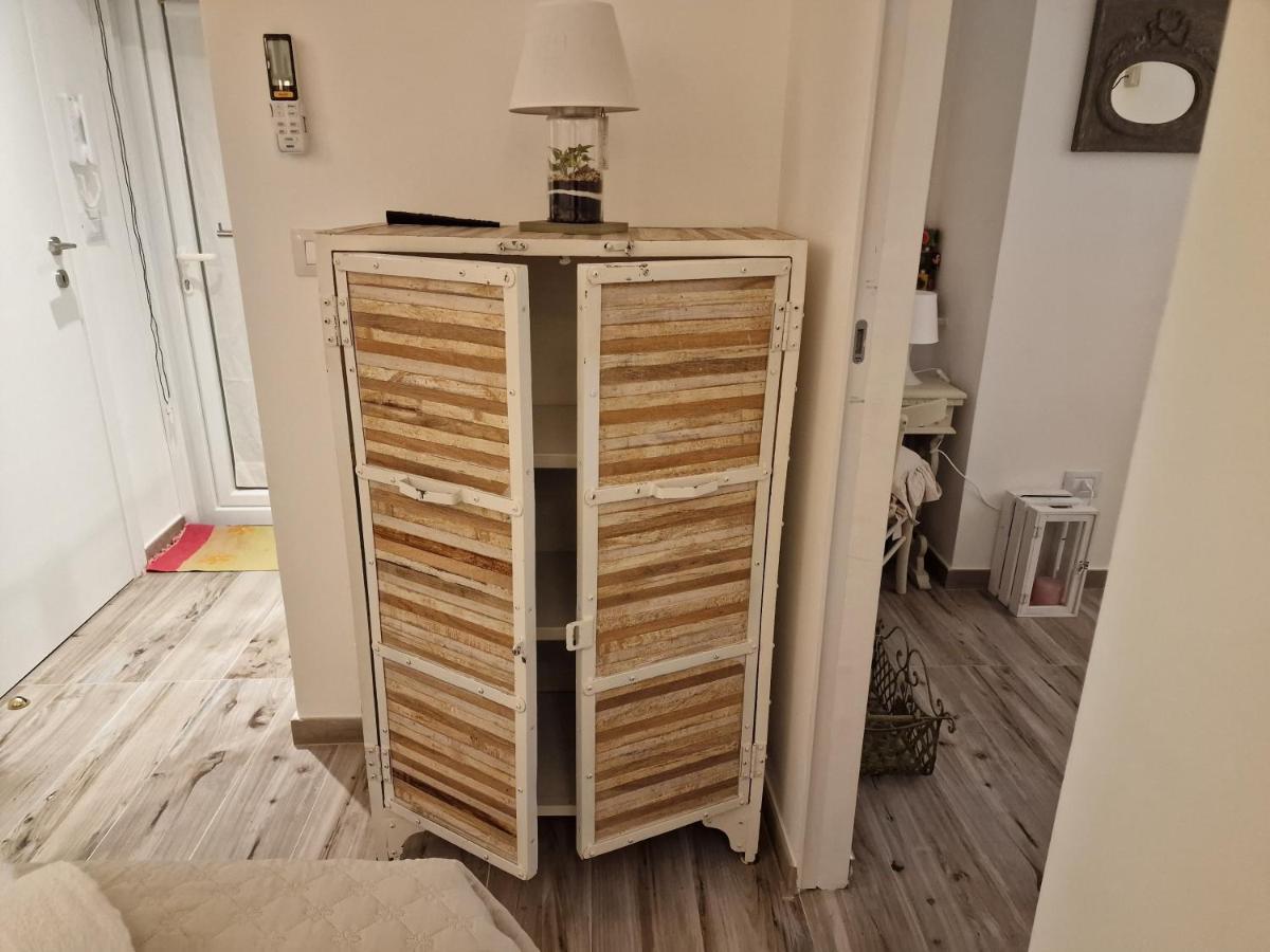 Case Di Paola Via Melo Appartamenti バーリ エクステリア 写真