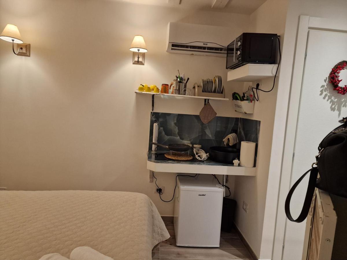 Case Di Paola Via Melo Appartamenti バーリ エクステリア 写真