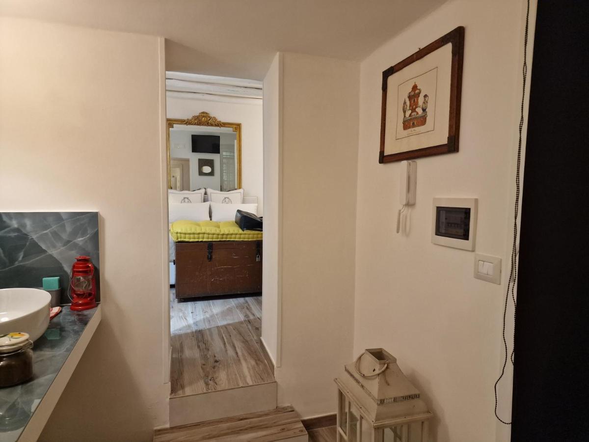 Case Di Paola Via Melo Appartamenti バーリ エクステリア 写真