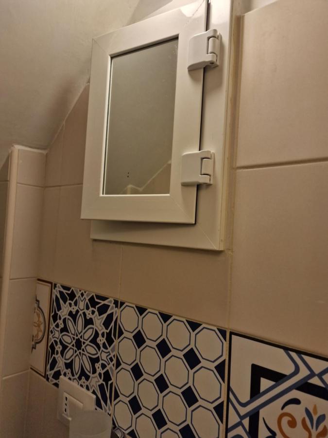Case Di Paola Via Melo Appartamenti バーリ エクステリア 写真